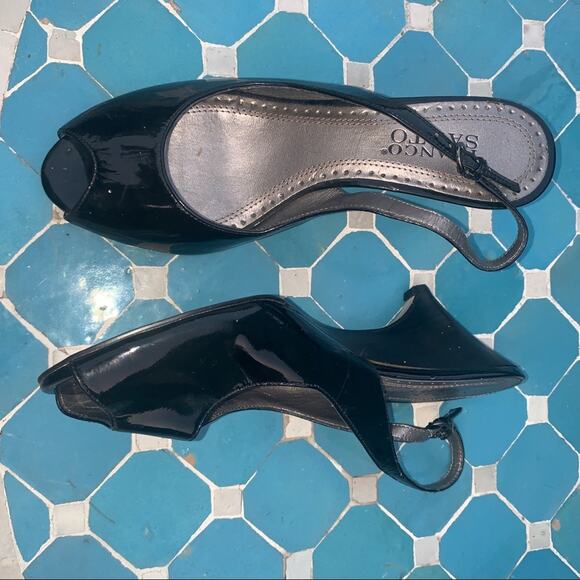 NEW FRANCO SARTO PATENT LEATHER SLINGBACK PUMPS - Picture 4 of 7